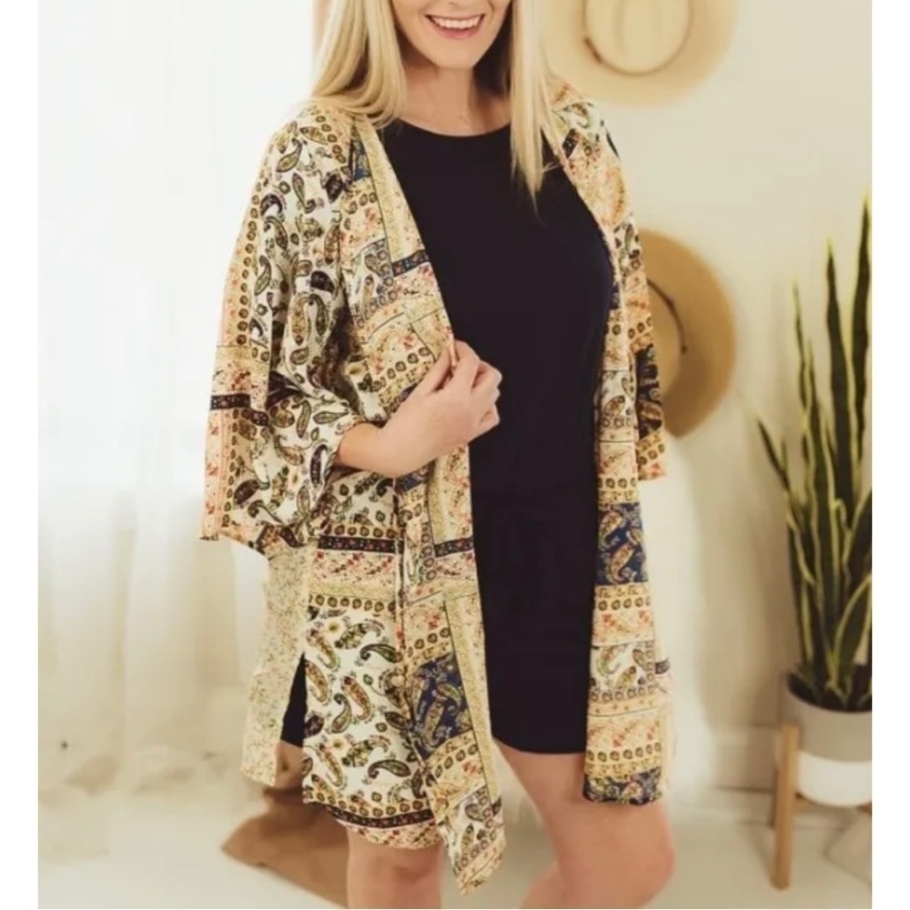 Umgee Sz S Paisley Floral Print Kimono Jacket Patchwork NEW NWT